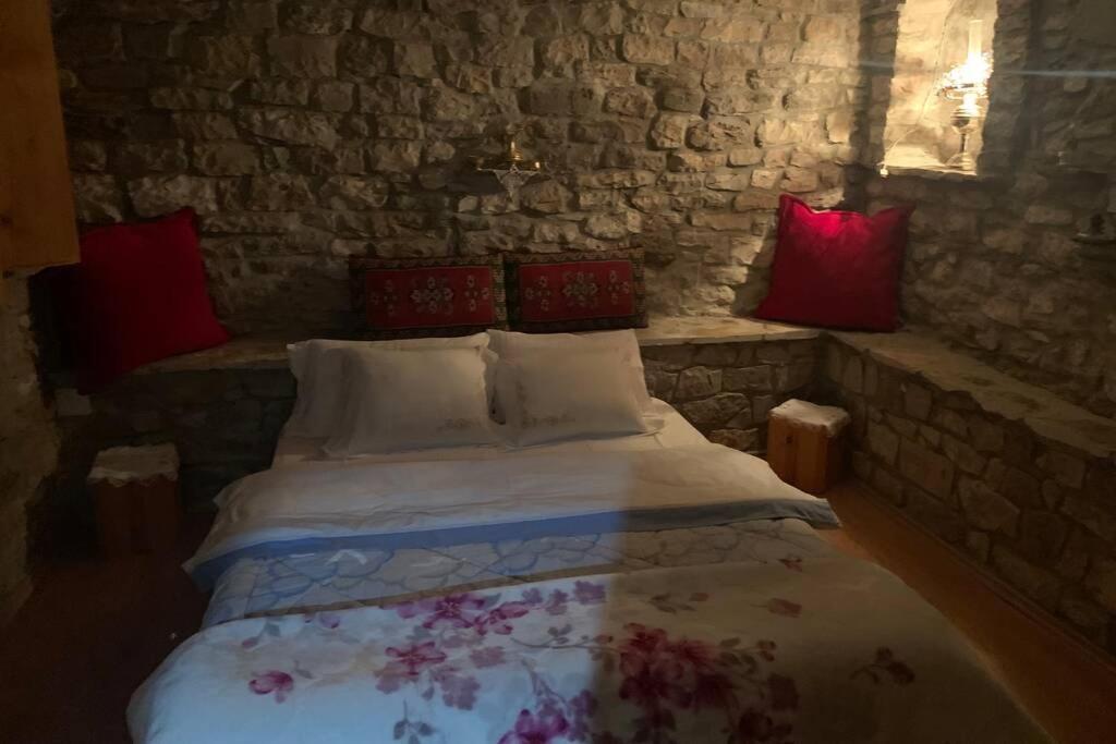 Kubeja * Gjirokastër
