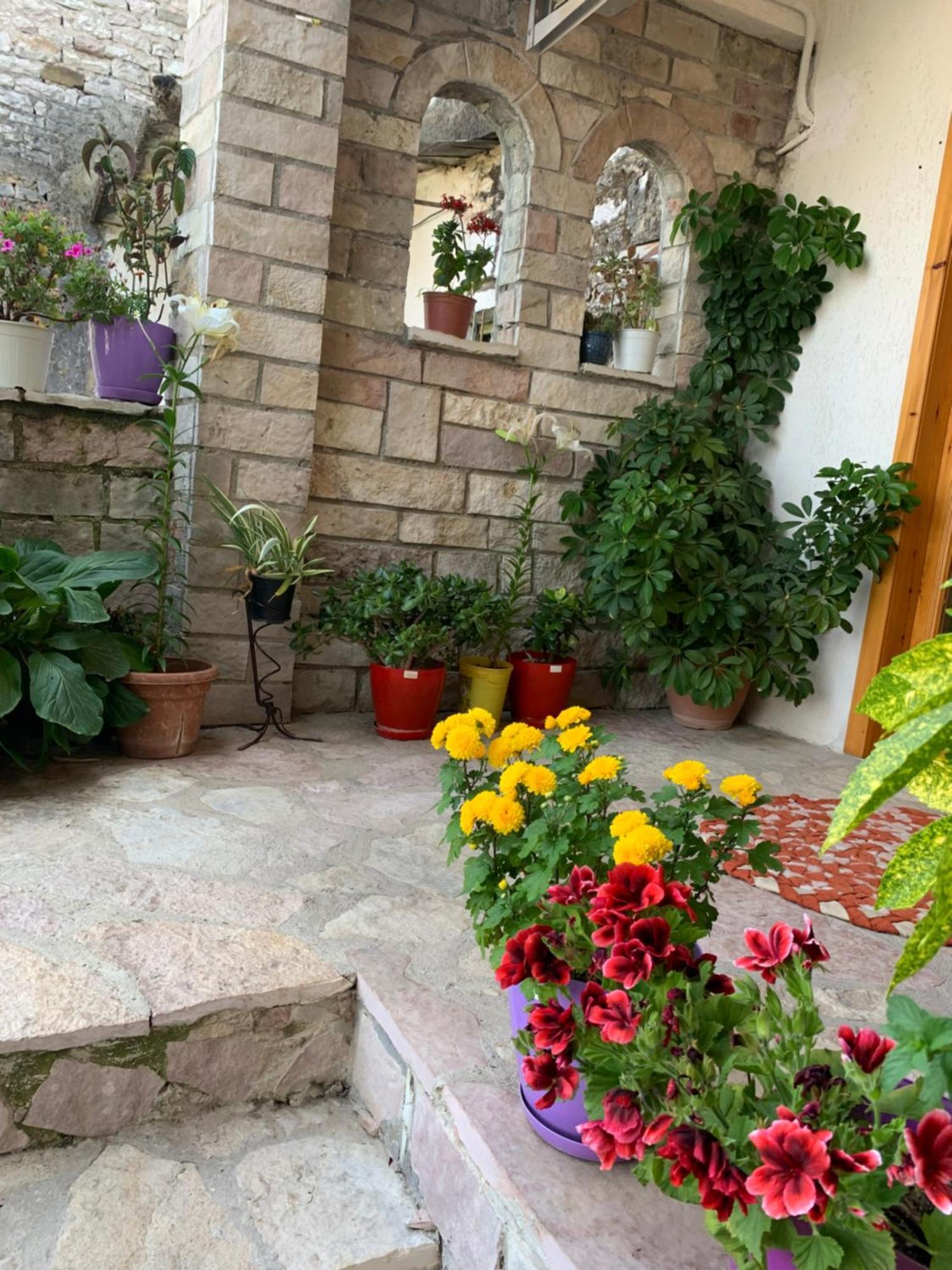 Kubeja * Gjirokastër